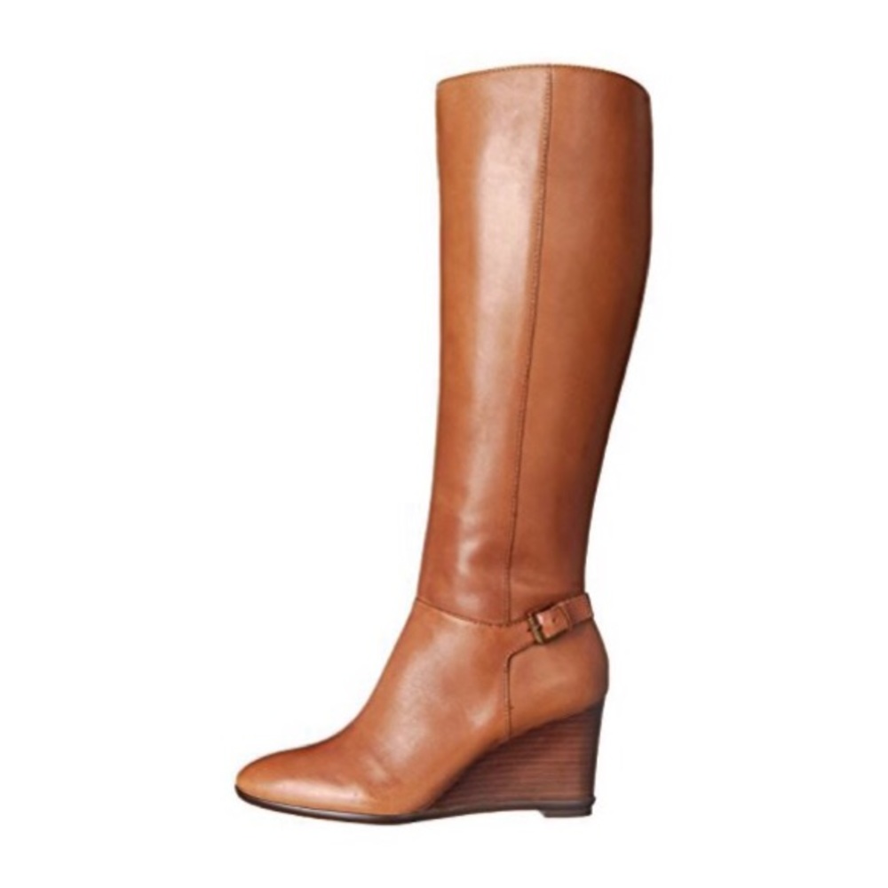 Ralph Lauren Women’s 7.5 “Tia” leather Camel boots